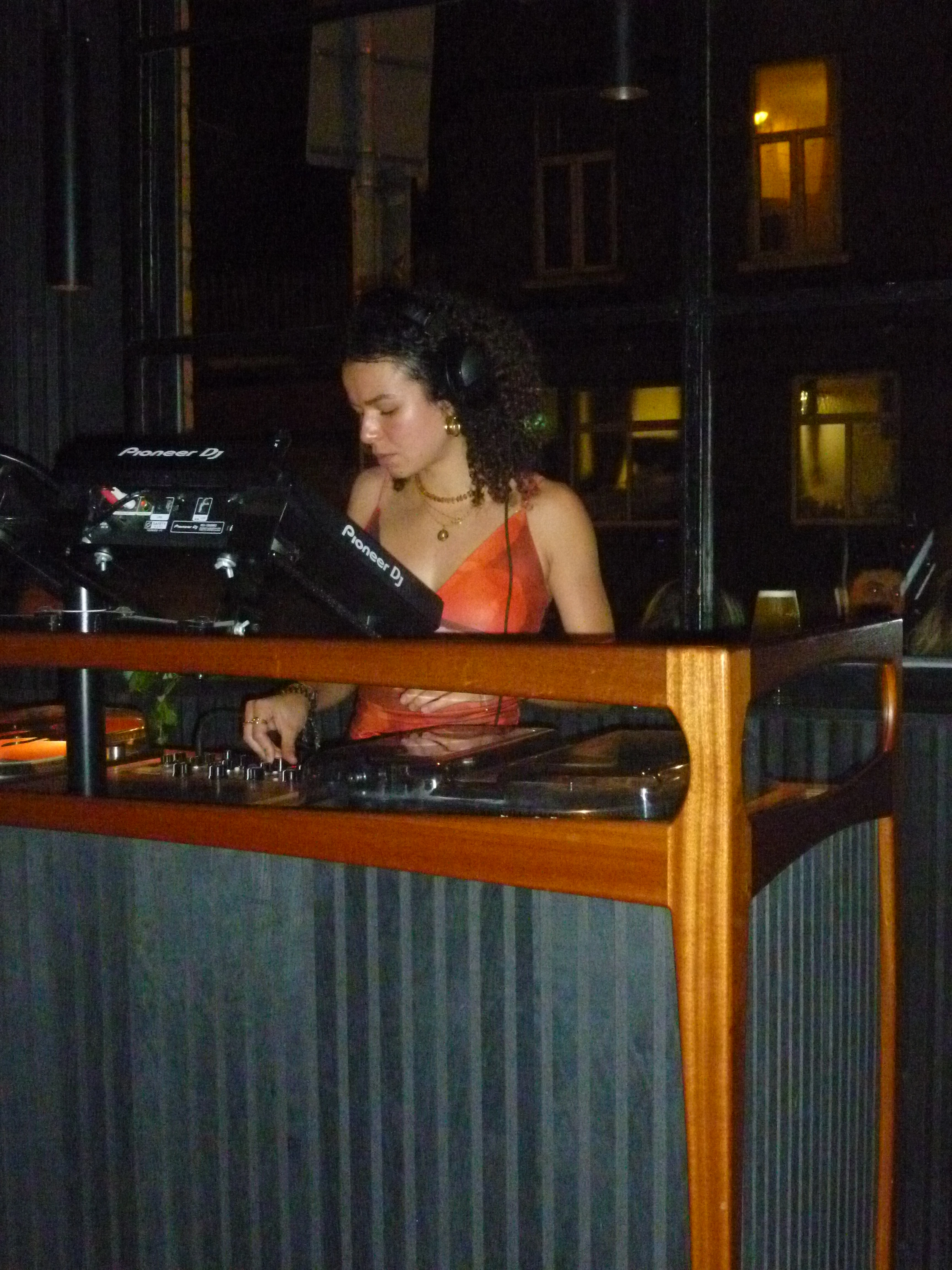 DJ Yabi performing